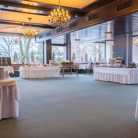 Hotel Bruecklwirt Niklasdorf Εξωτερικό φωτογραφία