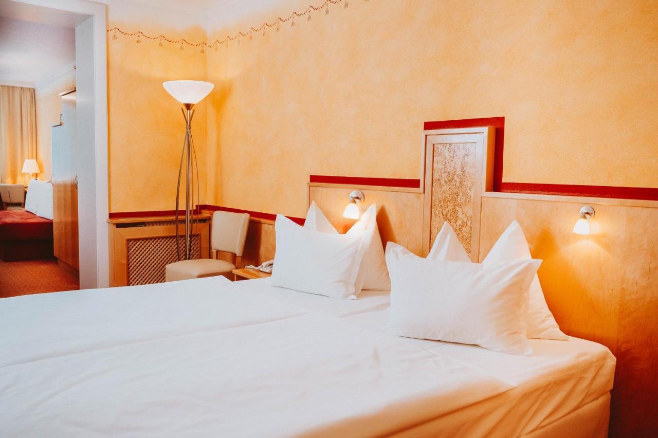 Hotel Bruecklwirt Niklasdorf Εξωτερικό φωτογραφία