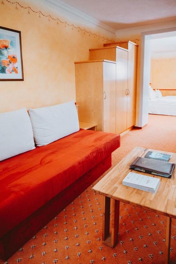 Hotel Bruecklwirt Niklasdorf Εξωτερικό φωτογραφία